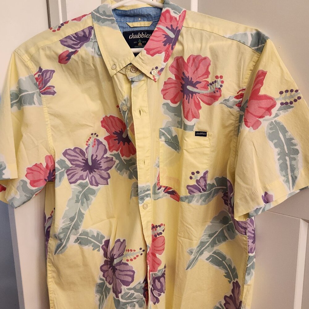 Chubby's button down collared shirt extra large new without tag